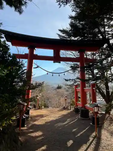 新倉富士浅間神社の鳥居