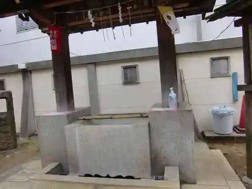 吉原神社の手水舎