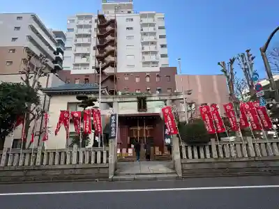 笠間稲荷神社 東京別社の{uncategorized: "未分類", other: "その他", undefined: "問題あり", building: "その他建物", grave: "お墓", sacred_gate: "鳥居", guardian: "狛犬", statue: "像", buddha: "仏像", history: "歴史", nature: "自然", garden: "庭園", animal: "動物", pagoda: "塔", temizu: "手水舎", mountain_gate: "山門・神門", sanctuary: "本殿・本堂", subordinate: "末社・摂社", art: "芸術", scenery: "景色", jizo: "地蔵", ema: "絵馬", goshuin: "御朱印", omikuji: "おみくじ", items: "授与品その他", amulet: "お守り", goshuincho: "御朱印帳", eats: "食事", festival: "お祭り", votive_dance: "神楽", shichigosan: "七五三参", wedding: "結婚式", experience: "体験その他", initially: "初詣", around: "周辺", anti_infection: "感染症対策"}