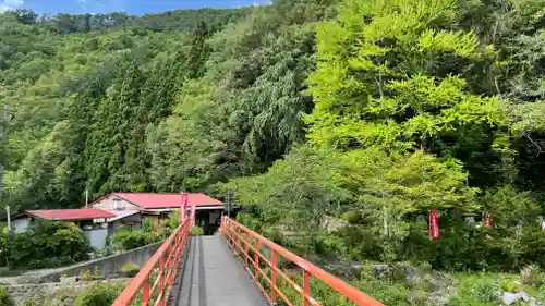 唐松山　護国寺の建物その他