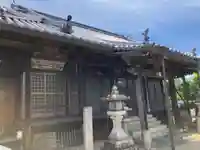 遍照寺の本殿・本堂