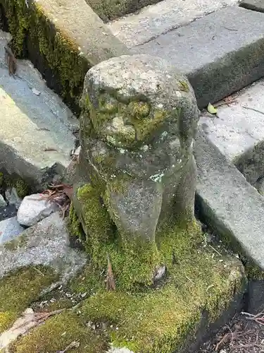 英彦山豊前坊高住神社の狛犬