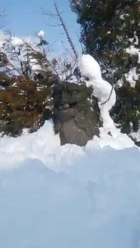 新十津川神社の狛犬