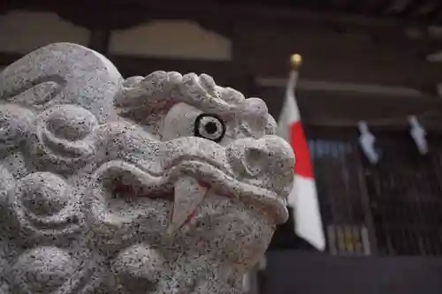 物部神社（石和町松本）の狛犬