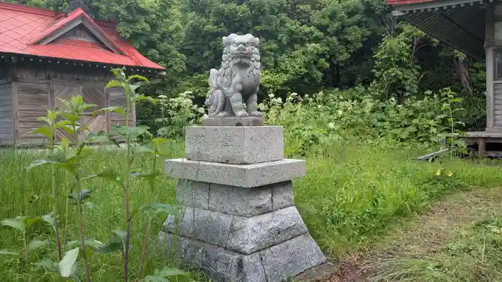 稲荷神社の狛犬