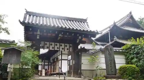 戒光寺（戒光律寺）の山門