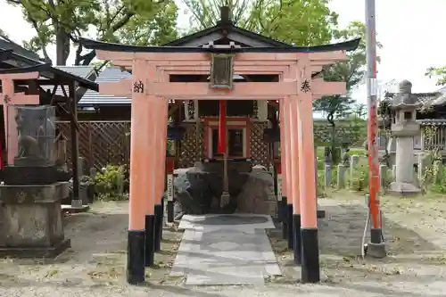 與杼神社の末社