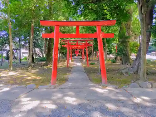 布智神社（本甲）の鳥居