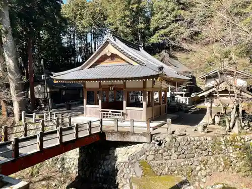 岩上神社(滋賀県)