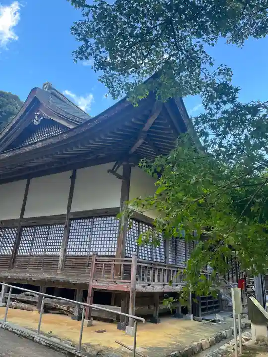 大寧寺の本殿・本堂