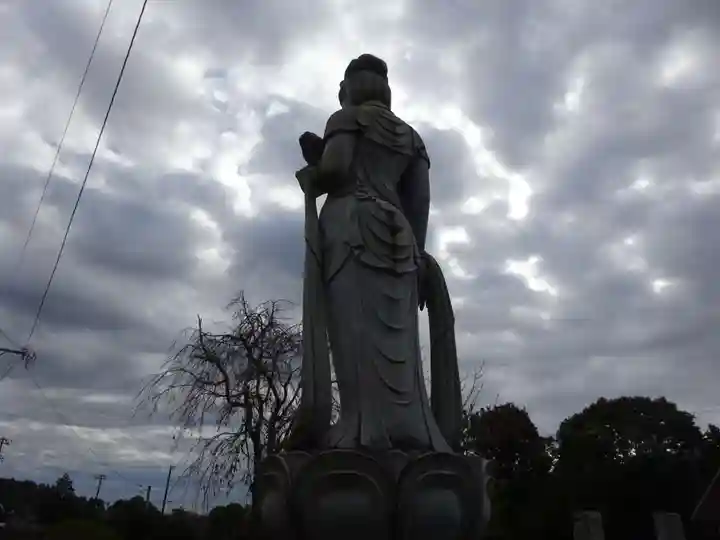 伊勢原 法泉寺の仏像