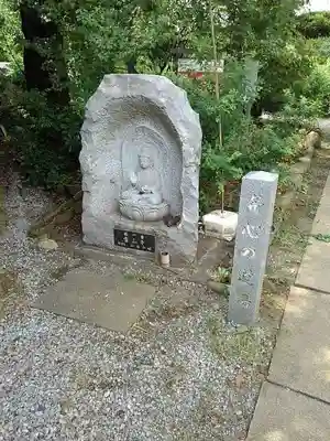 大悲願寺の像