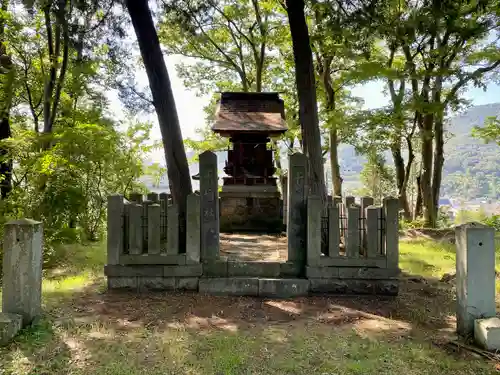 健御名方富命彦神別神社の末社