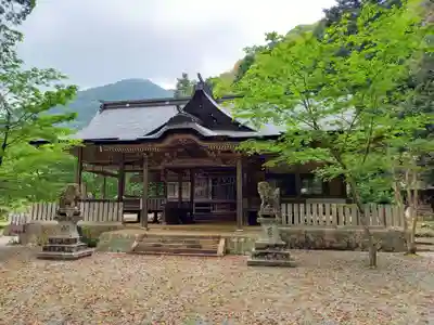 賀野神社の本殿・本堂