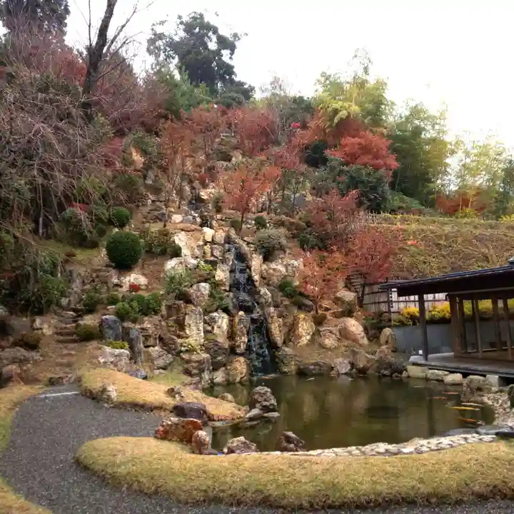 龍雲寺の庭園