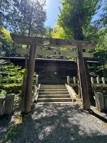 南宮神社の鳥居