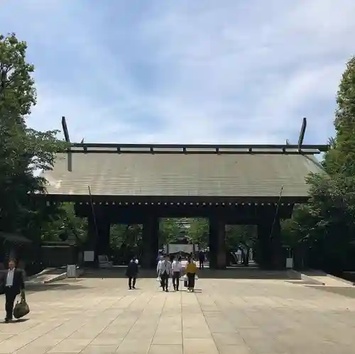 靖國神社の山門