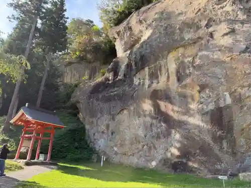 達谷西光寺(岩手県)