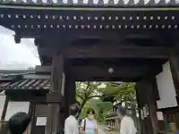 橘寺の山門・神門