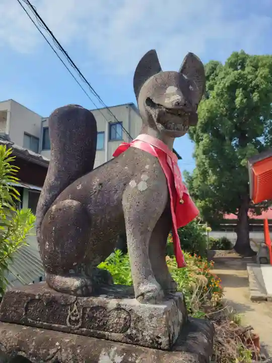 稲荷神社の狛犬
