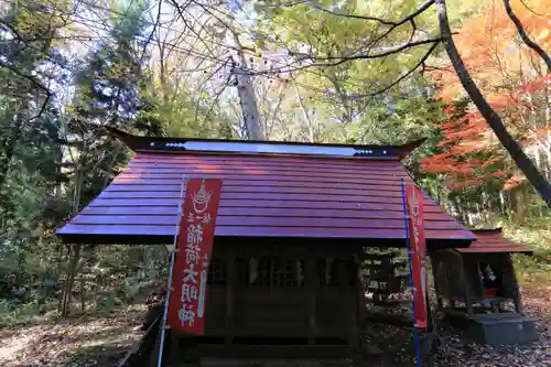 磐椅神社の末社