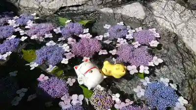 三輪神社の手水舎