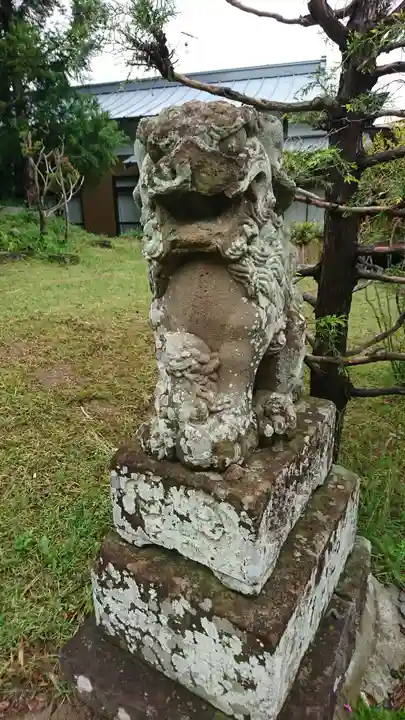 八幡神社の狛犬