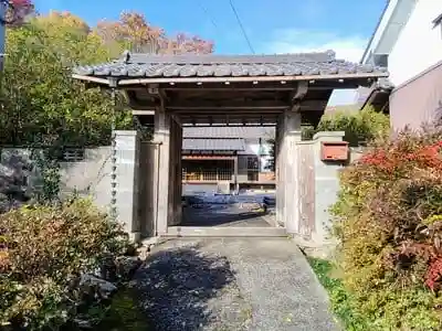 禅徳寺の山門