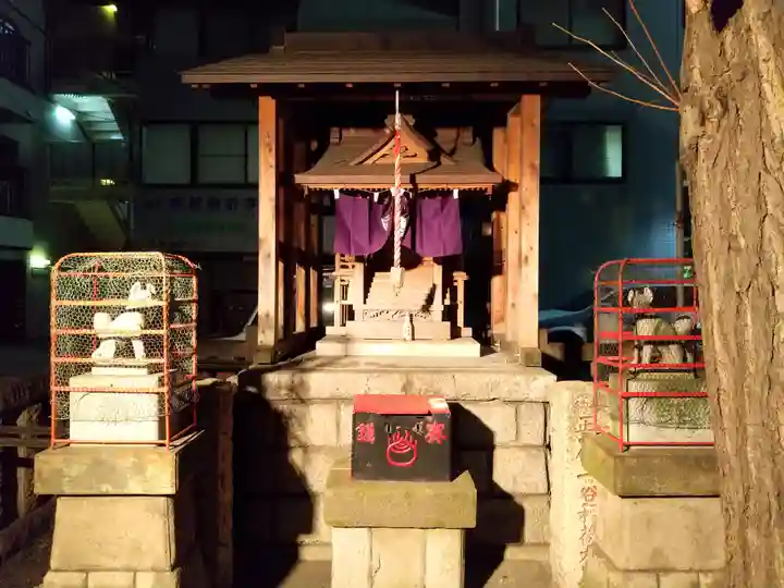 二ツ谷稲荷神社(神奈川県)