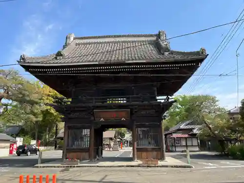 玉村八幡宮の山門