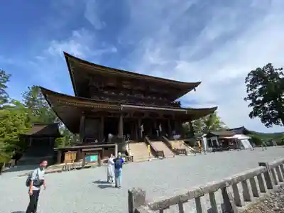 金峯山寺の本殿・本堂