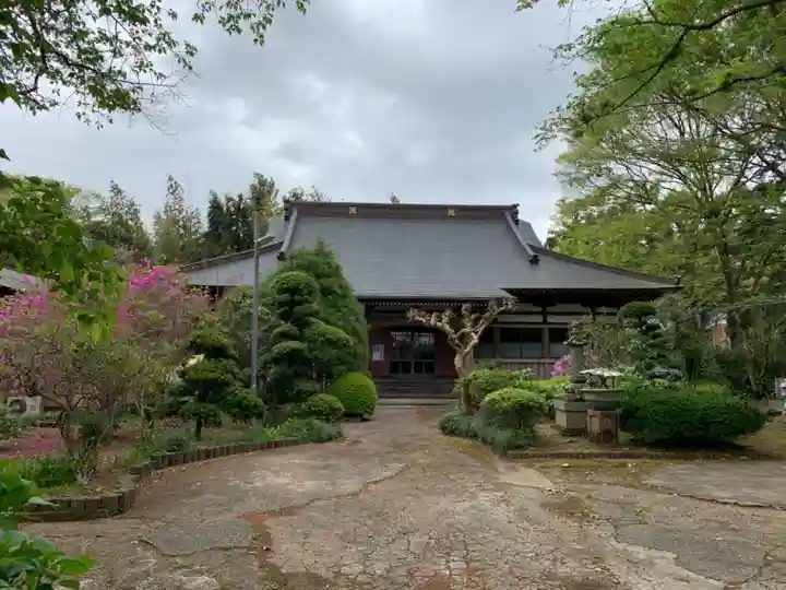 円蔵寺の本殿・本堂