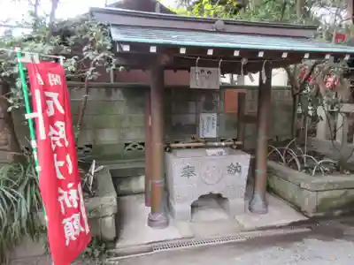 八雲神社（鎌倉・大町）の手水舎