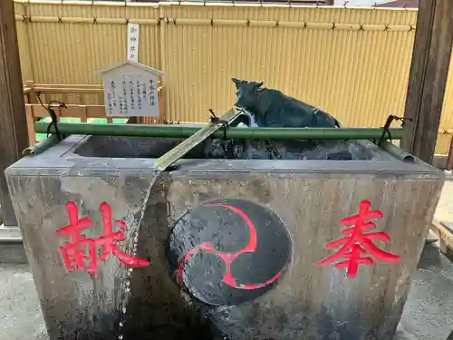 羽田神社の手水舎