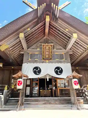 旭川神社の本殿