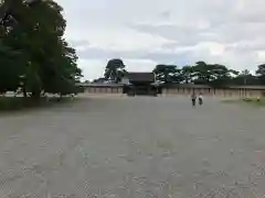 嚴島神社 (京都御苑)の建物その他