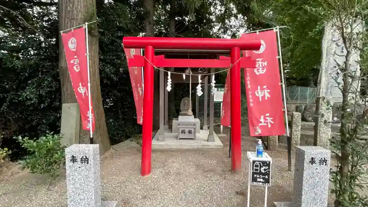 二柱神社の末社・摂社
