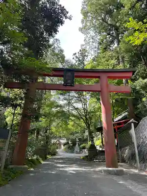 胡桃下稲荷神社の鳥居