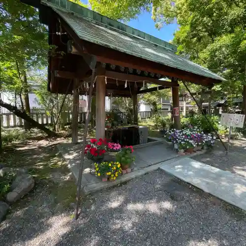 若宮神明社の{uncategorized: "未分類", other: "その他", undefined: "問題あり", building: "その他建物", grave: "お墓", sacred_gate: "鳥居", guardian: "狛犬", statue: "像", buddha: "仏像", history: "歴史", nature: "自然", garden: "庭園", animal: "動物", pagoda: "塔", temizu: "手水舎", mountain_gate: "山門・神門", sanctuary: "本殿・本堂", subordinate: "末社・摂社", art: "芸術", scenery: "景色", jizo: "地蔵", ema: "絵馬", goshuin: "御朱印", omikuji: "おみくじ", items: "授与品その他", amulet: "お守り", goshuincho: "御朱印帳", eats: "食事", festival: "お祭り", votive_dance: "神楽", shichigosan: "七五三参", wedding: "結婚式", experience: "体験その他", initially: "初詣", around: "周辺", anti_infection: "感染症対策"}