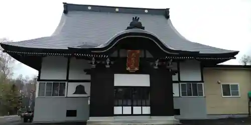 明覚寺の本殿・本堂