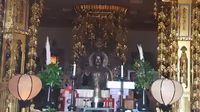 開白寺の本殿・本堂