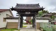 常楽寺の山門