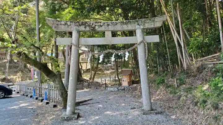 蜂前神社の鳥居
