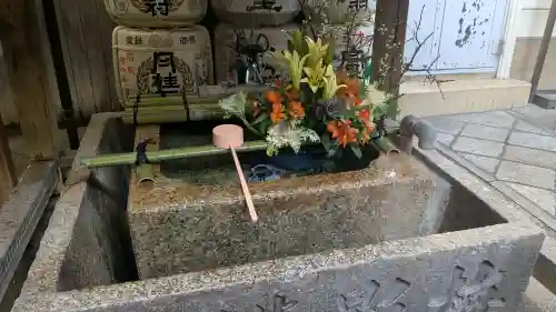 錦天満宮の{uncategorized: "未分類", other: "その他", undefined: "問題あり", building: "その他建物", grave: "お墓", sacred_gate: "鳥居", guardian: "狛犬", statue: "像", buddha: "仏像", history: "歴史", nature: "自然", garden: "庭園", animal: "動物", pagoda: "塔", temizu: "手水舎", mountain_gate: "山門・神門", sanctuary: "本殿・本堂", subordinate: "末社・摂社", art: "芸術", scenery: "景色", jizo: "地蔵", ema: "絵馬", goshuin: "御朱印", omikuji: "おみくじ", items: "授与品その他", amulet: "お守り", goshuincho: "御朱印帳", eats: "食事", festival: "お祭り", votive_dance: "神楽", shichigosan: "七五三参", wedding: "結婚式", experience: "体験その他", initially: "初詣", around: "周辺", anti_infection: "感染症対策"}