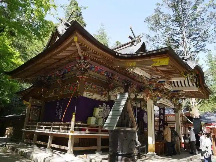 宝登山神社の本殿・本堂