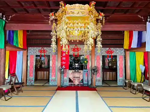 温泉寺の本殿・本堂