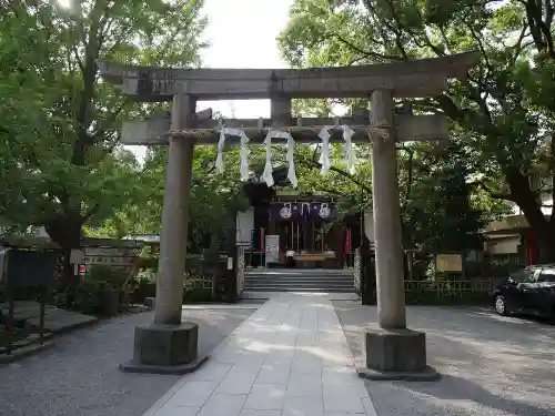 稲毛神社の鳥居