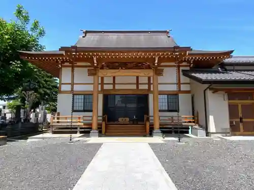 千眼寺の本殿