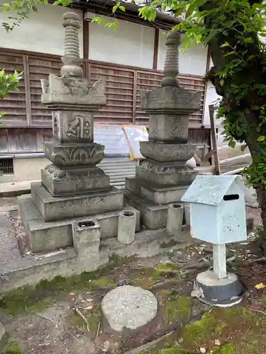 聖天山正圓寺の塔