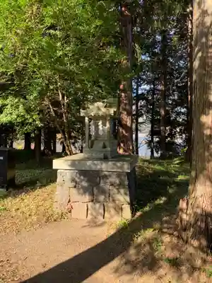 冨士御室浅間神社の末社・摂社